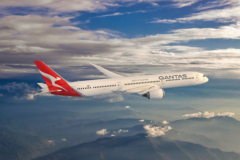 Qantas reports $2.47 billion pre-tax profit