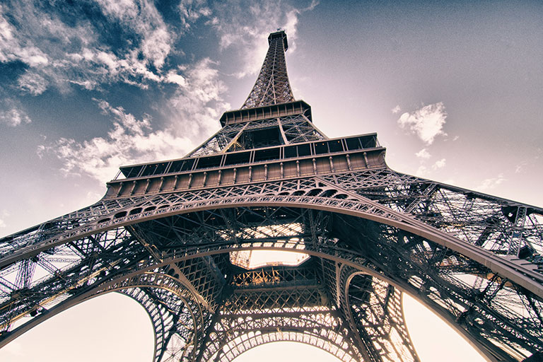 A shot of the Eiffel Tower in Paris. Qantas will begin direct flights from Perth to Paris in 2024.