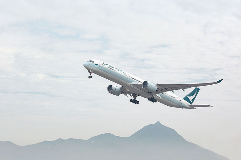 Cathay Pacific to boost flights out of Brisbane and Perth