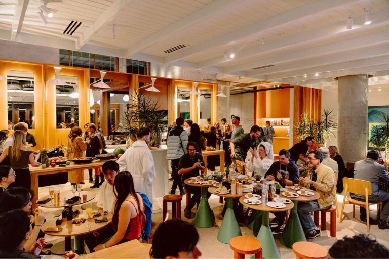 A fresh way to meet, stay and connect